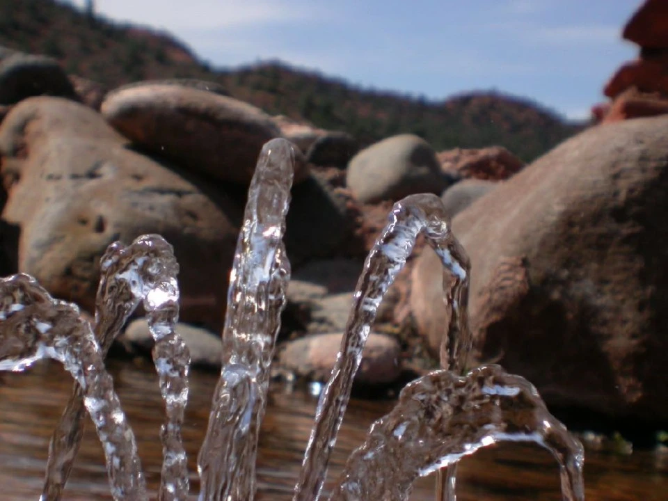 Fountain, Redrock