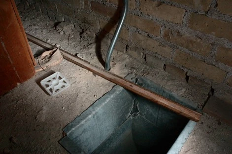 Cupboard Vent and Shoe