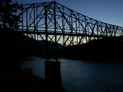 Bridge of the Gods, Late Evening